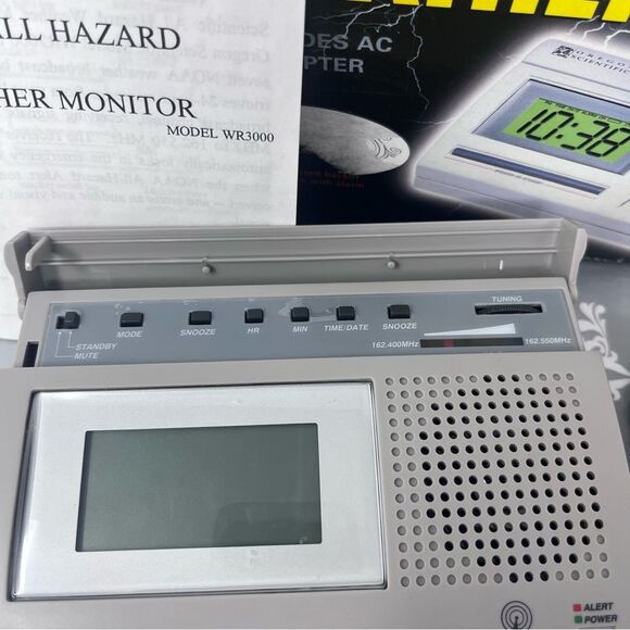 Oregon Scientific WR-3000 All Hazards Emergency Alert Monitor Weather Radio NOAA - Picture 4 of 6